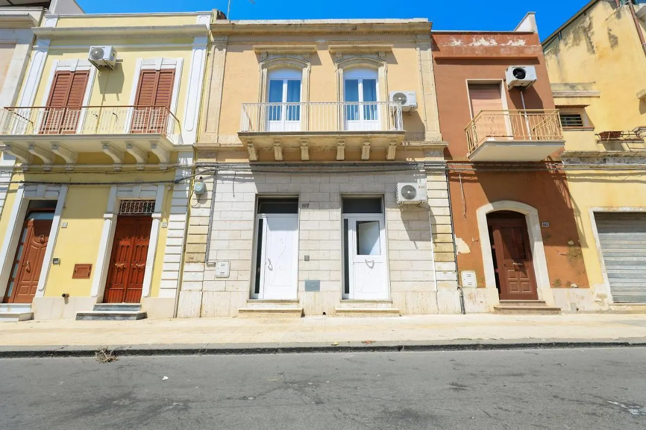 Appartement Casa Caruso Corso Garibaldi à Avola 0*,  Italie