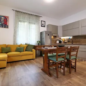 https://primopiano-paladini.it-lombardy.com